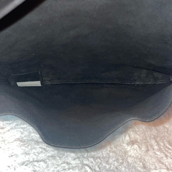 Bottega Veneta Leather Cradle Flap Small Shoulder Hand Bag Purse in Black - Picture 14 of 17